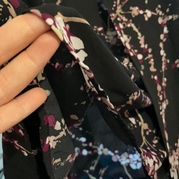 Marble Design Blouse e - Picture 4 of 6